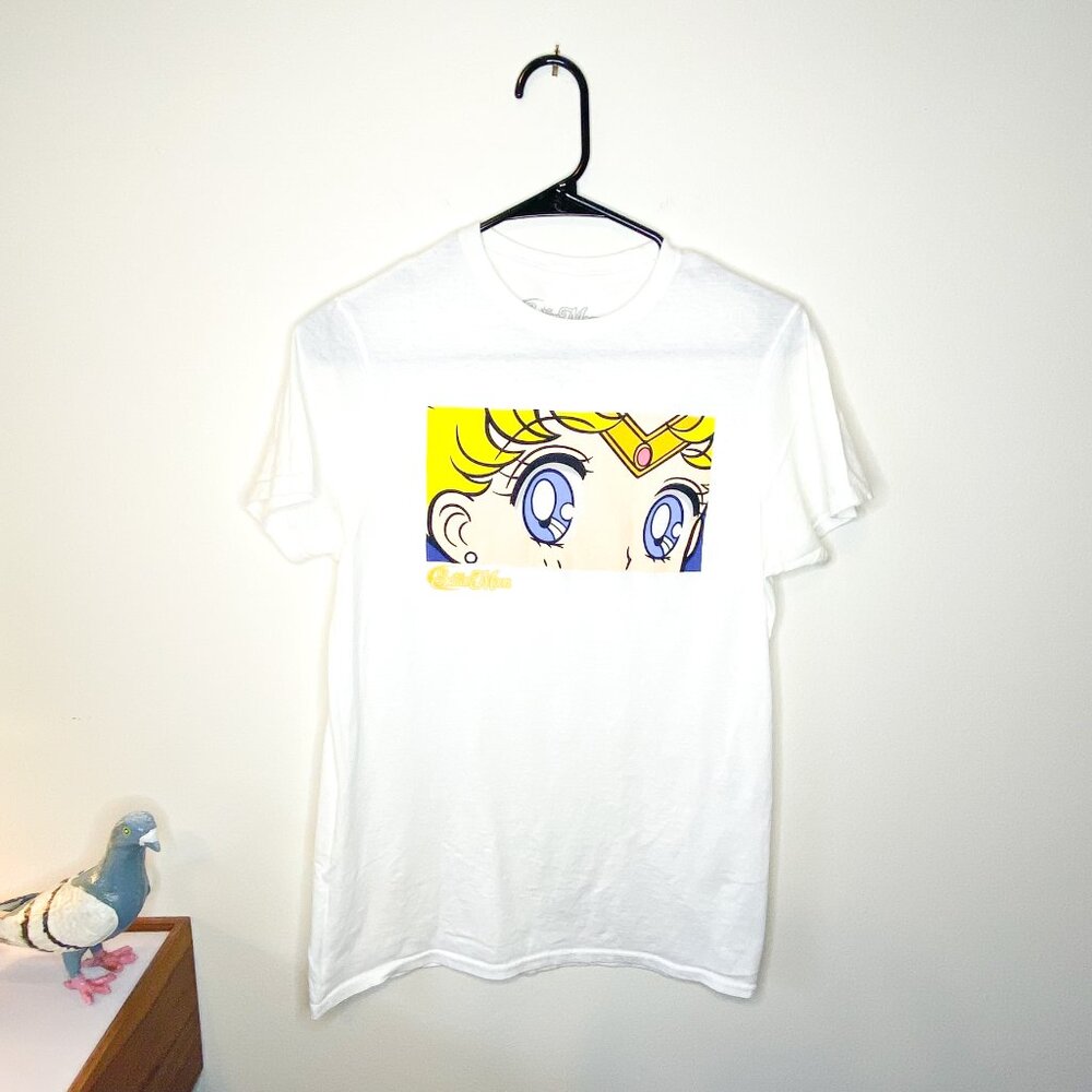 Sailor Moon Eye Graphic Tee